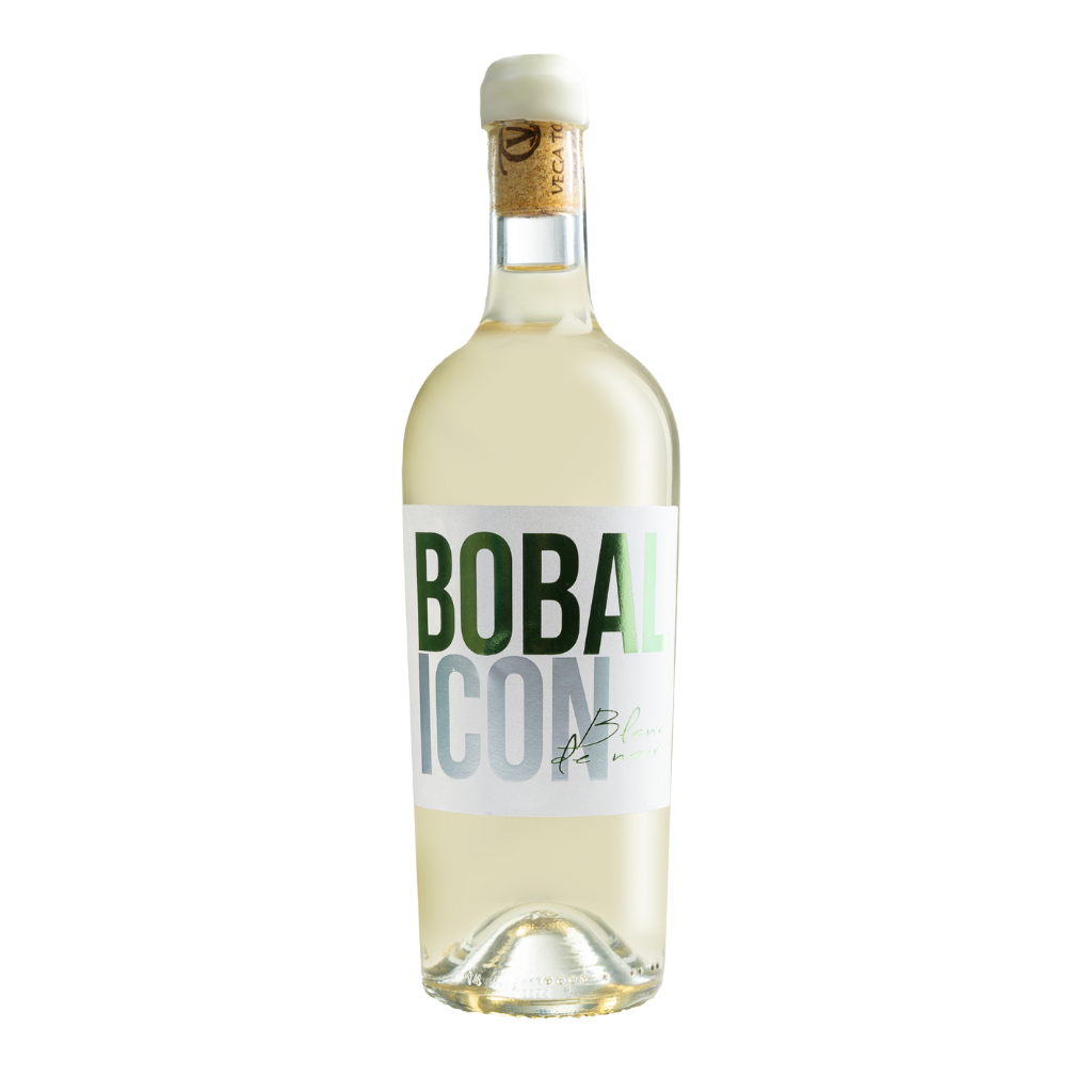 Botella de vino blanco con etiqueta que dice "Bobal Icon", representando un vino excelente con un diseño elegante y moderno.